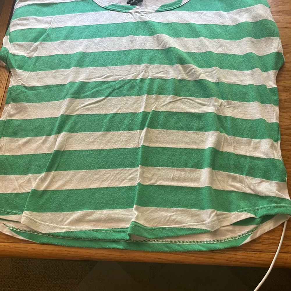 5 size small shirts